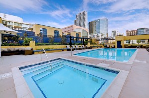Bayside_San-Diego-Downtown_Pool                  