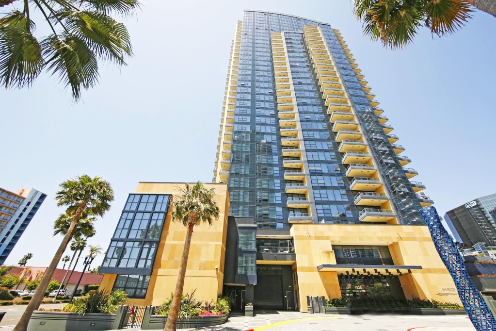 Popular Downtown San Diego Louis Vuitton 2600Sqft Penthouse San Diego,  United States — book Apartment, 2023 Prices