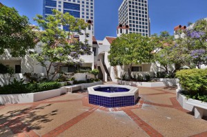 Park-Row-Courtyard_Marina_San-Diego-Downtown 
